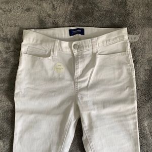 NEW White Cropped Jeans